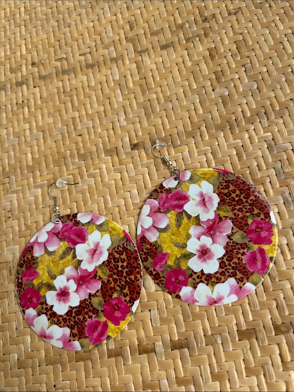Floral Pink and White Round Drop Earrings - Women Jewelry